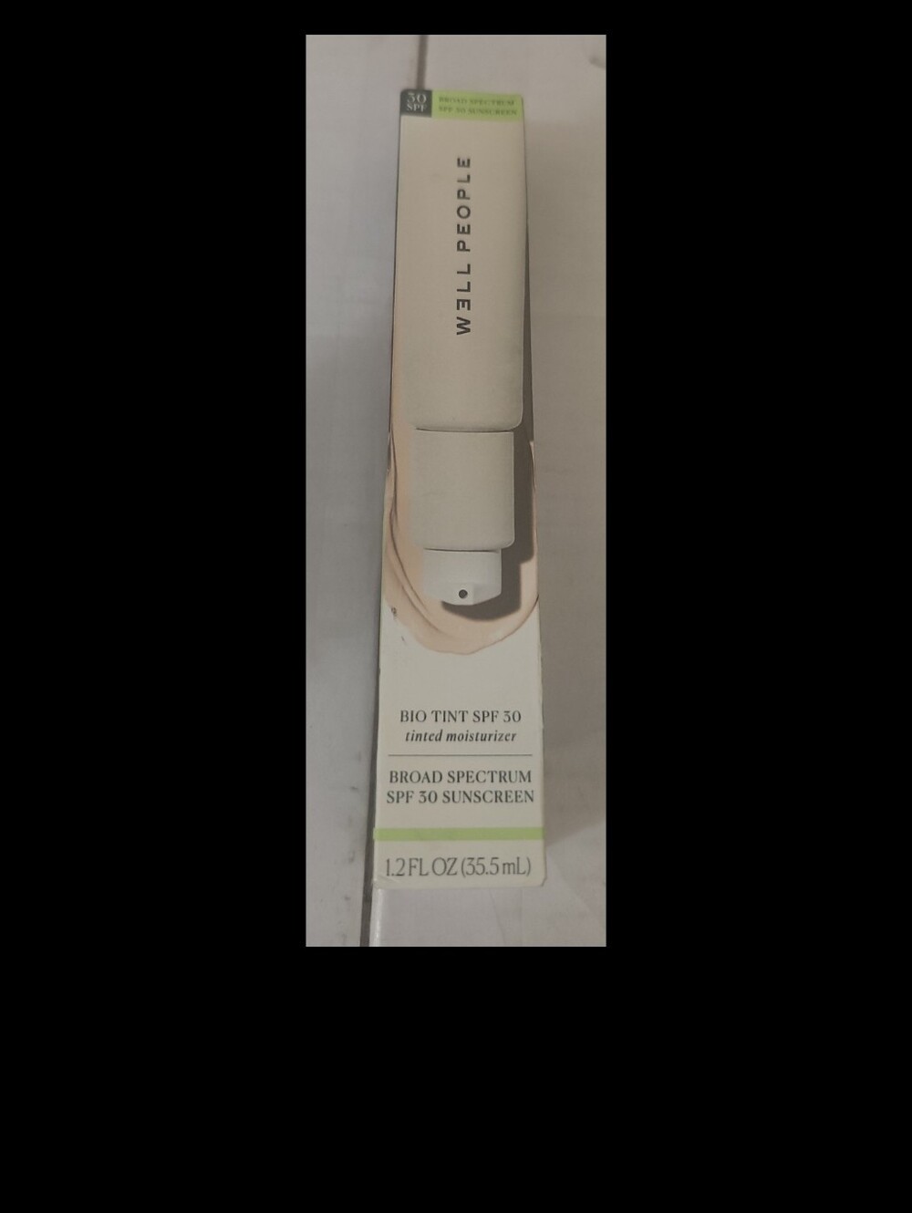 NIB WELL PEOPLE 1c TINTED MOISTURIZER New unused unopened (Mb)